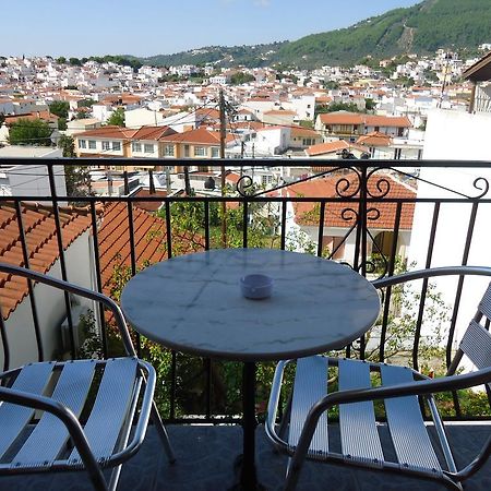 Pension Margarita Skiathos Exterior photo