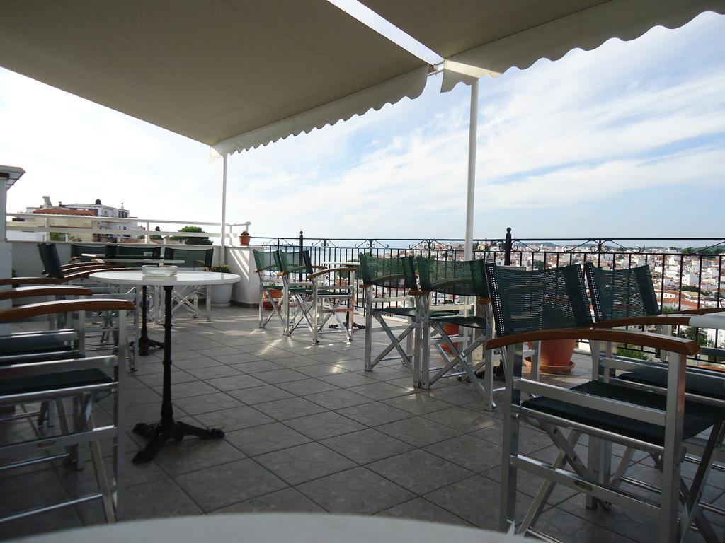Pension Margarita Skiathos Exterior photo