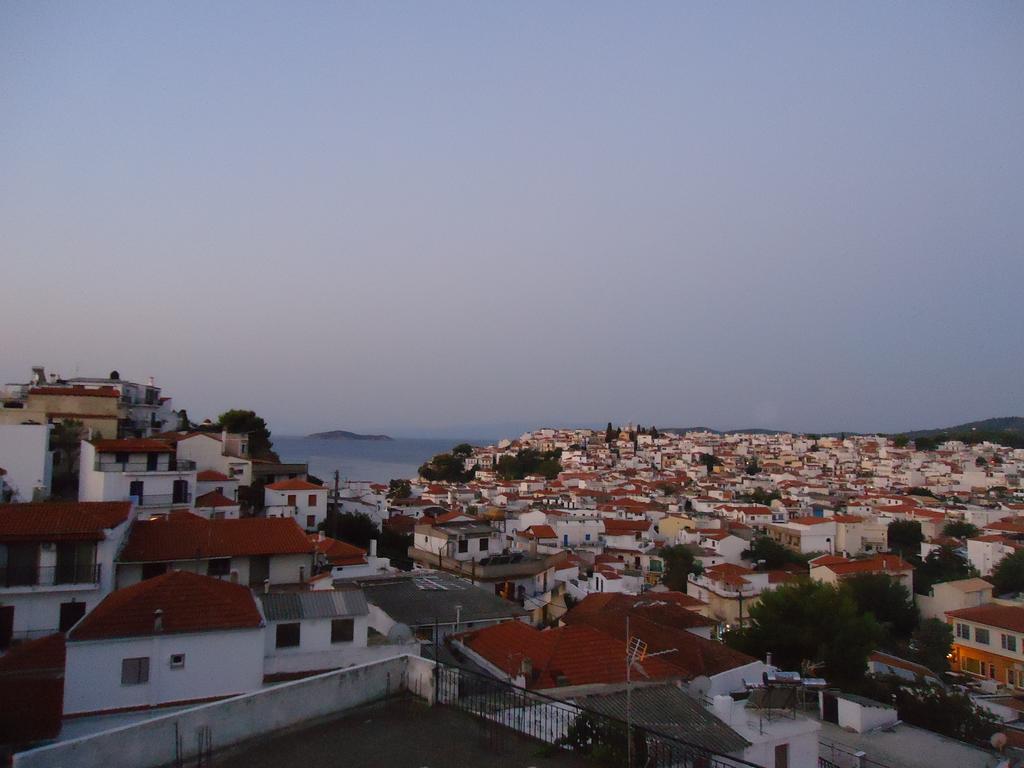 Pension Margarita Skiathos Exterior photo