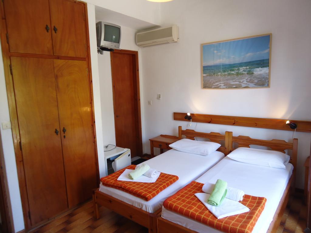 Pension Margarita Skiathos Exterior photo